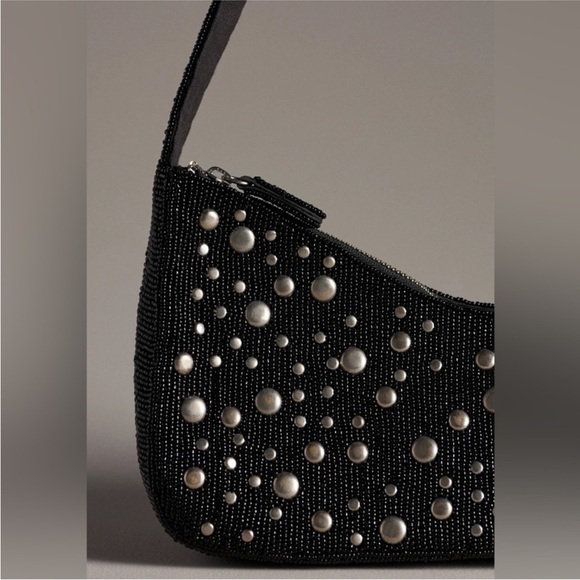 Sold - Picture 4 of 7